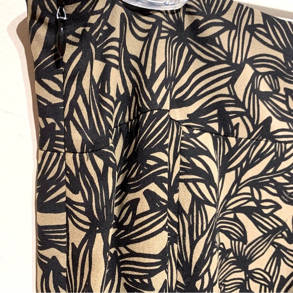 Skirt 100% Silk sz.6 - Picture 8 of 9